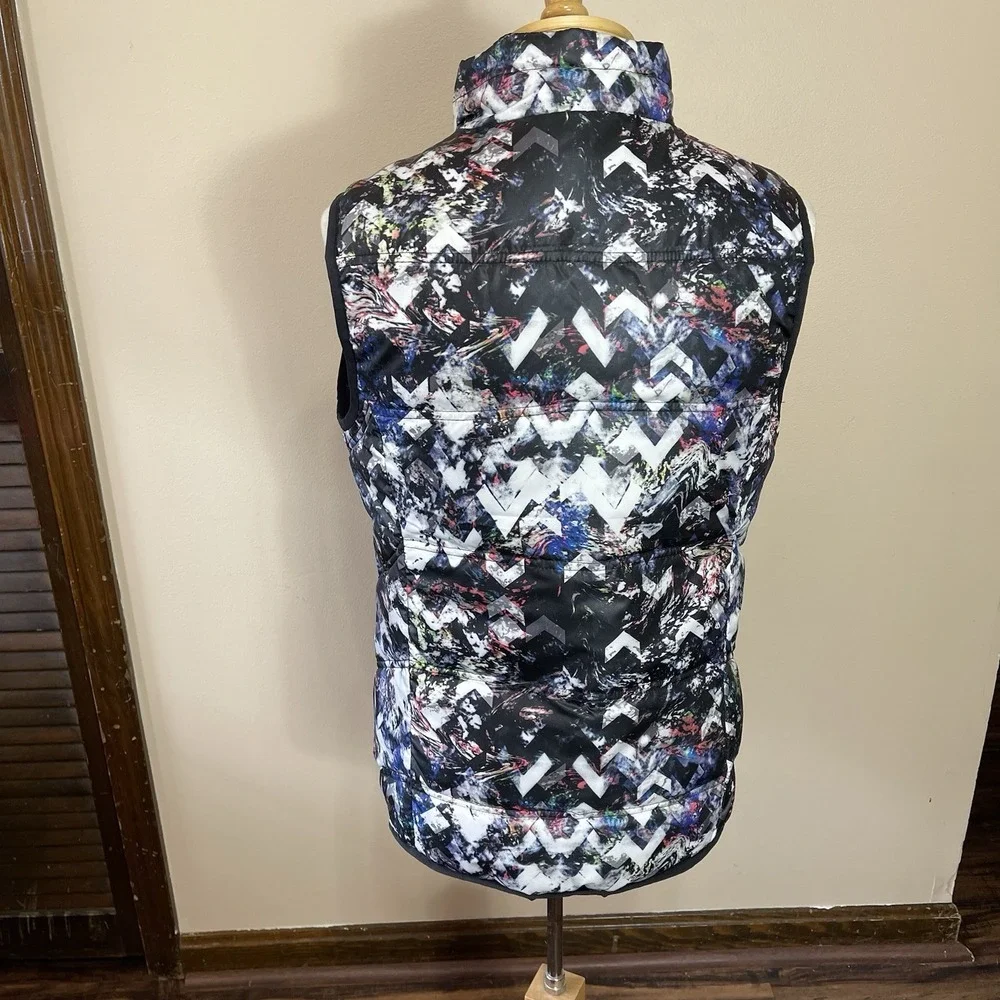 NEW Tribal Womens Abstract Chevron‎ Down Blend Puffer Vest Blue Black White S